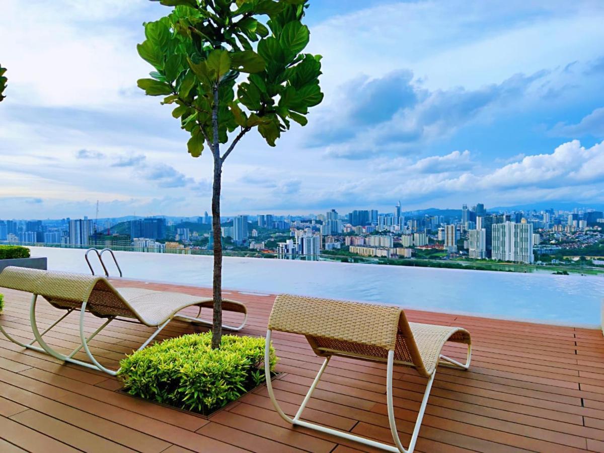 Maxine Suites Kuala Lumpur Exterior photo